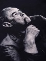 Koszulka-Gombrowicz-portret-czarna-męska-nadwyrazcom-2 (1).jpg