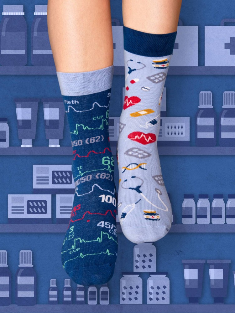 ZDROWIE / skarpety / prezent dla lekarza i pielęgniarki