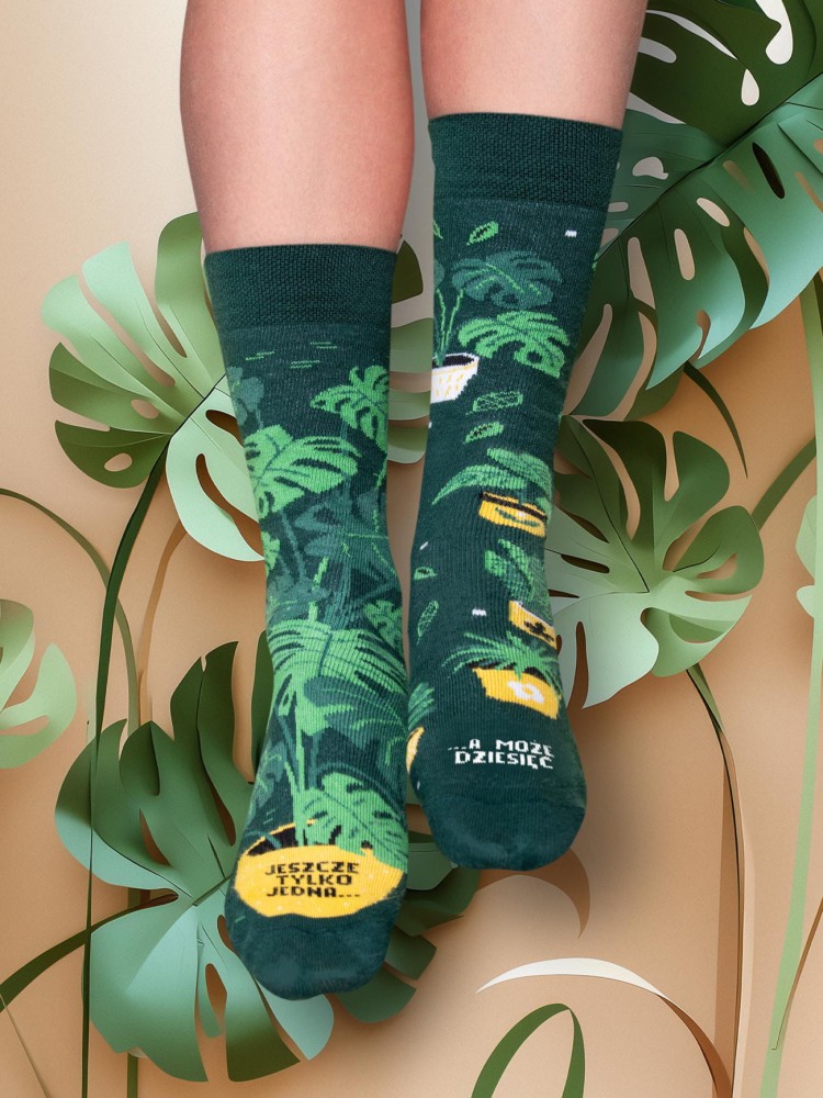 JESZCZE TYLKO JEDNA / skarpety