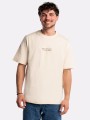 koszulka-Niebo oversize-model-nadwyrazcom-2.jpg