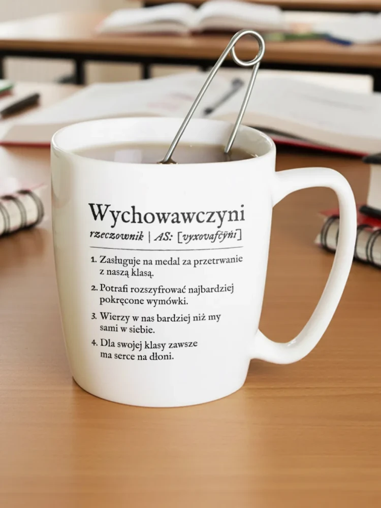 WYCHOWAWCZYNI / definicja kubek biały z uchem