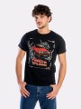 Koszulka_PigOut_Powrót do młodości_model_nadwyrazcom_2.jpg