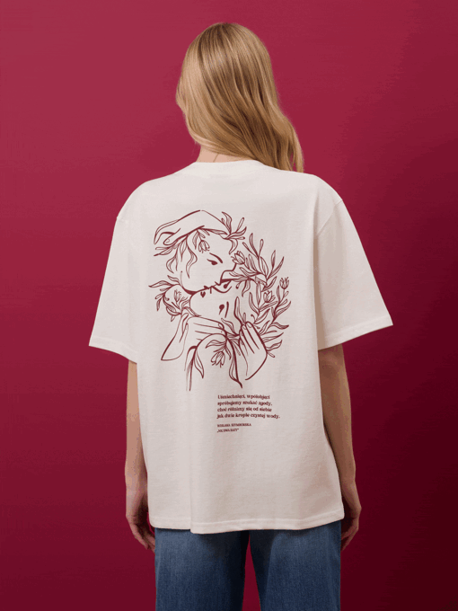 NIC DWA RAZY SIĘ NIE ZDARZA / Wisława Szymborska / koszulka oversize unisex / złamana biel 