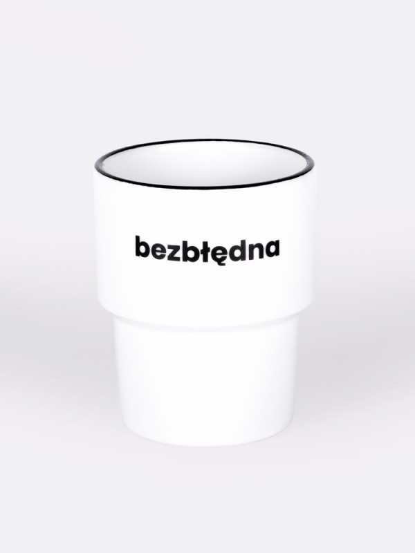 Bezbledna-kubek-bialy-porcelana-NadwyrazCom
